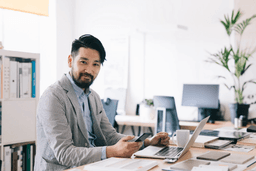 Image to promote Credibly Small Business Award